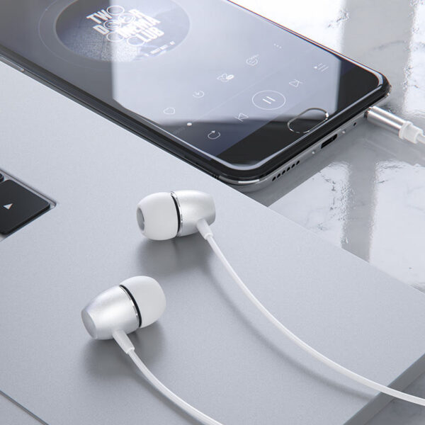 Wired earphones BM57 Platinum - Image 2